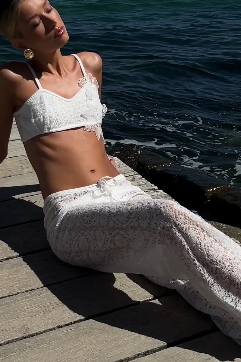 ISLAND CROP TOP - Image 3